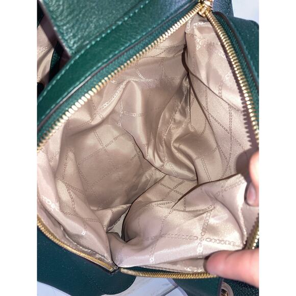 MICHAEL KORS, LARGE HUNTER GREEN PEBBLED LEATHER SHOULDER BAG - Picture 14 of 16